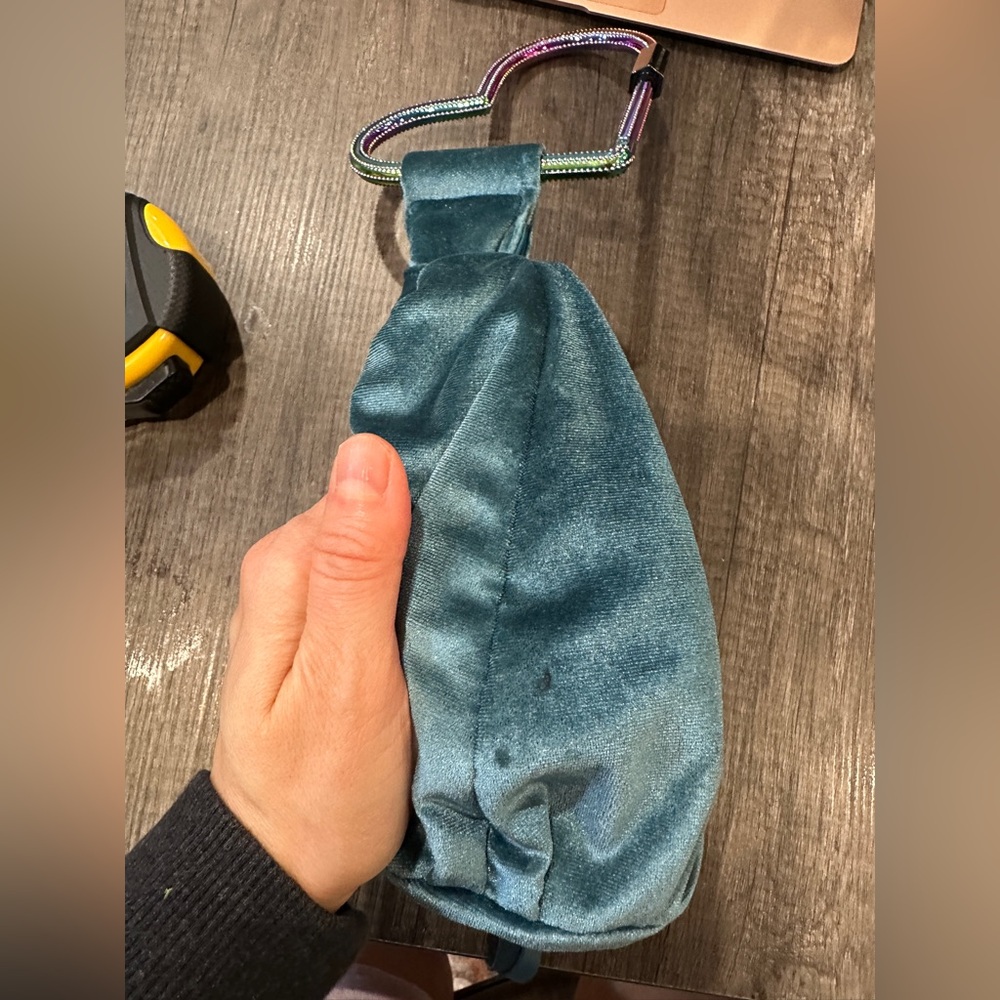 Aimee Kestenberg All my Heart Pouch - Picture 4 of 5